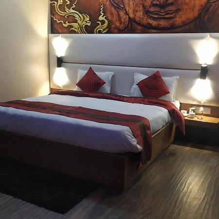 Hotel The Mansion , Mathura Ngoại thất bức ảnh