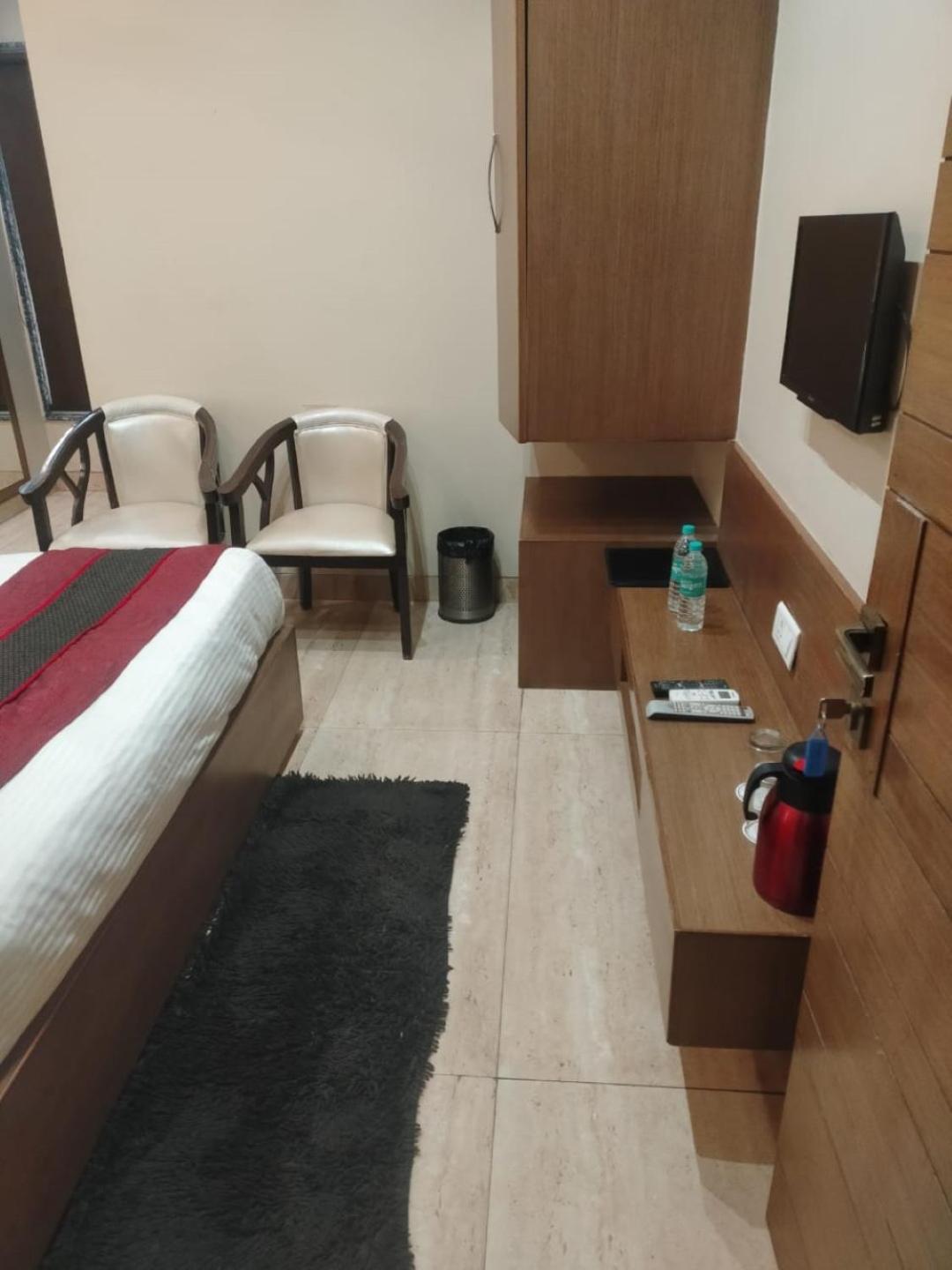 Hotel The Mansion , Mathura Ngoại thất bức ảnh
