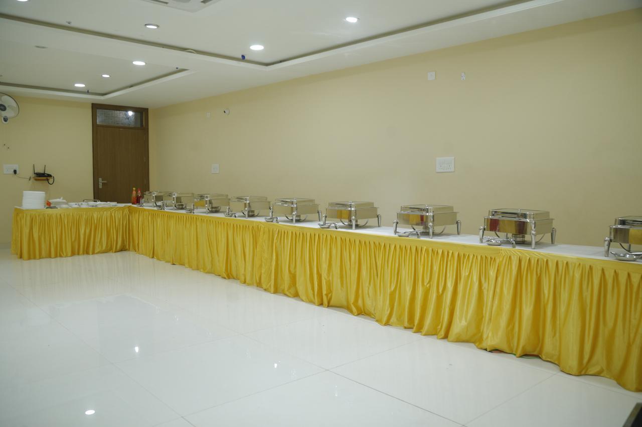 Hotel The Mansion , Mathura Ngoại thất bức ảnh